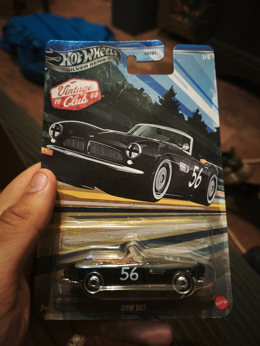 Photo of Hot wheels 2026 BMW 507 – Main view